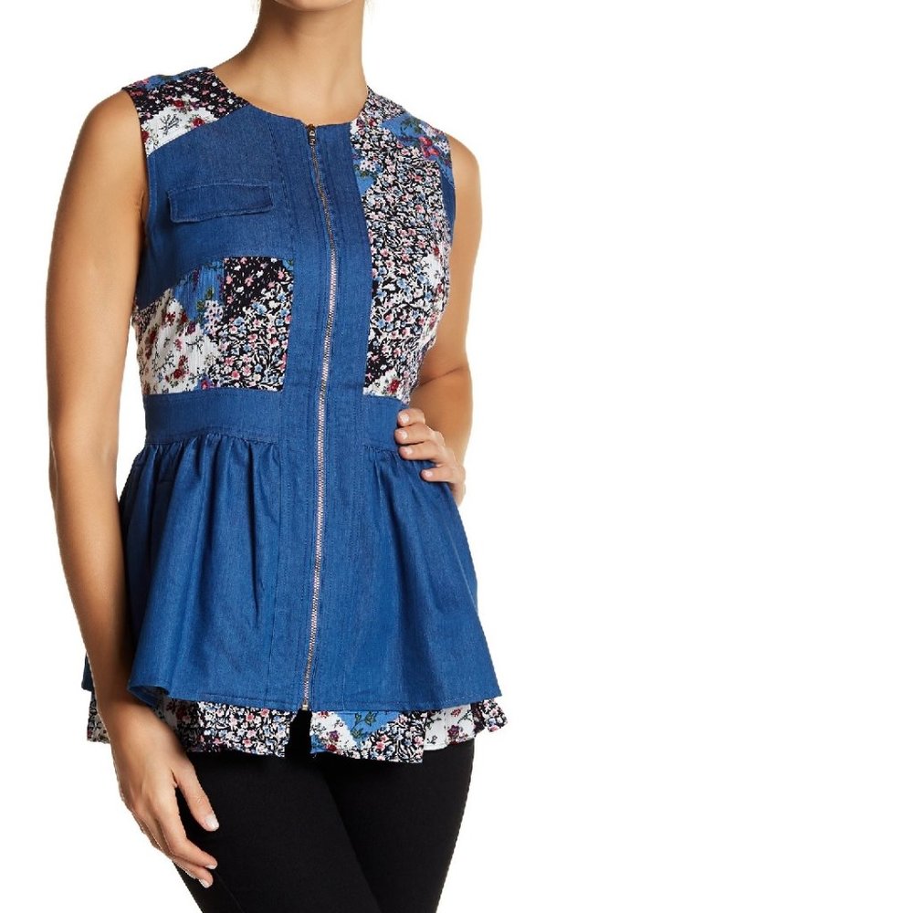 $59 NWT GRACIA FLORAL PATCH Print Denim Peplum Blouse